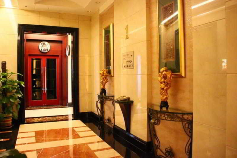 Hotel Gem Flower - North Bund