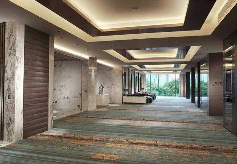 Renaissance Caohejing 5* Shanghai
