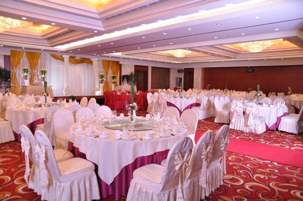 Hotel Delightel West 4*