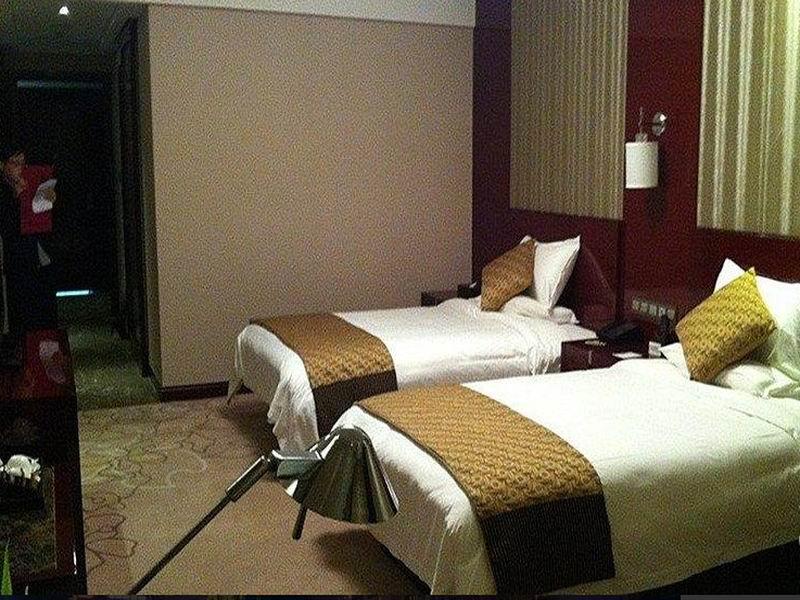 Lv Shou Hotel 5*