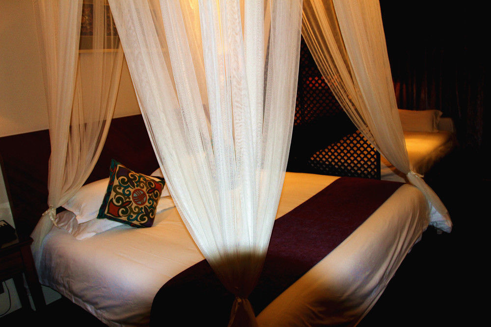 Hotel Ssaw Boutique Bund 4*