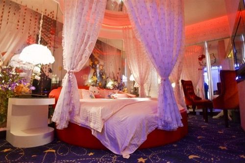 Hotel La Casa 4*