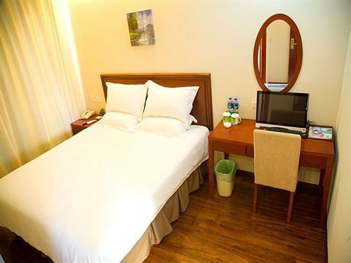 Greentree Pudong New Area Chuansha Road Kayuan 2*
