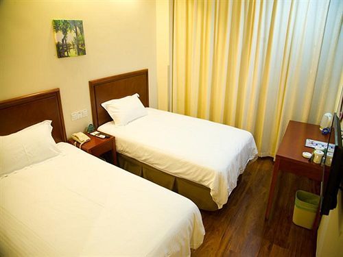 Hotel Greentree Pudong New Area Chuansha Road Kayuan 2*