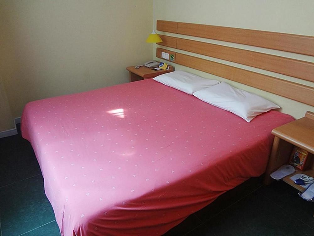 Inns Quyang Business Center Dabaishu Subway Station Branch 2*