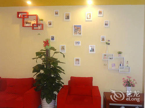 Inns Quyang Business Center Dabaishu Subway Station Branch 2*