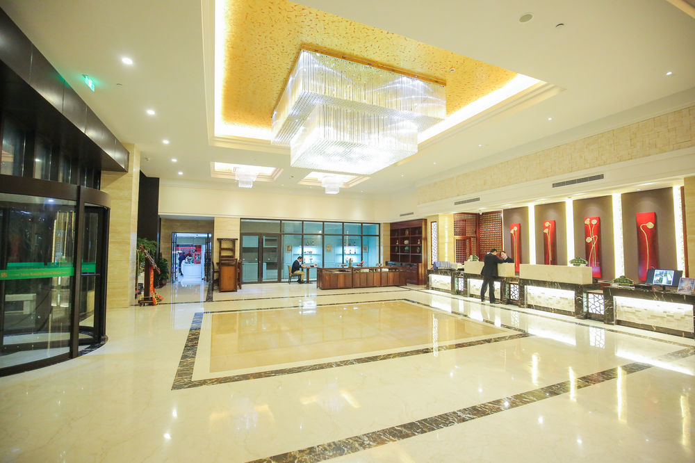 New Knight Royal Airport And International Otel Şanghay