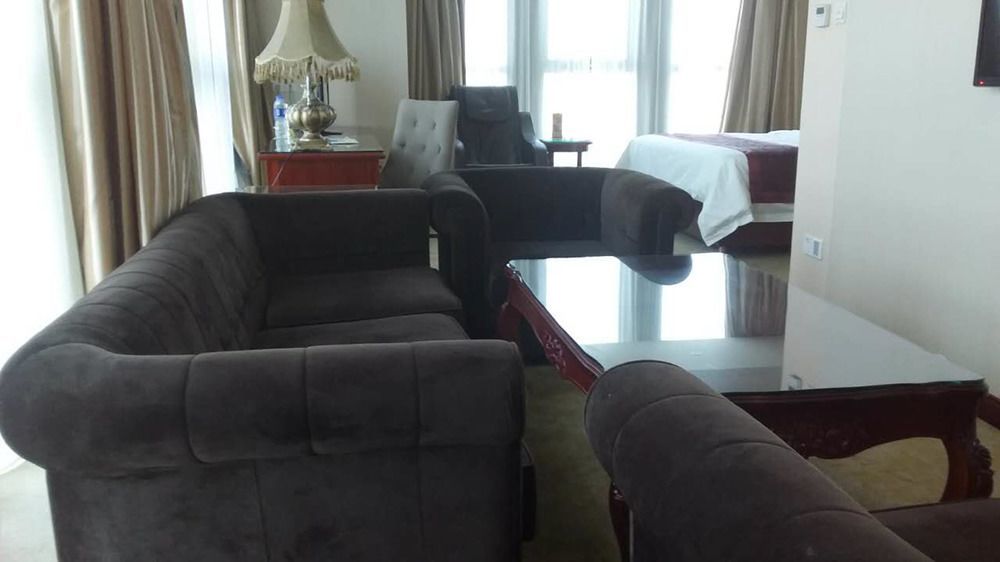 Vienna International Hongqiao Airport Wanda 3*
