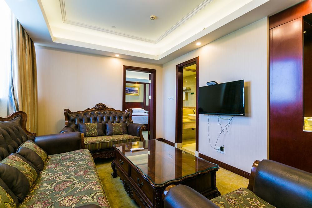 Vienna International Hongqiao Airport Wanda 3*