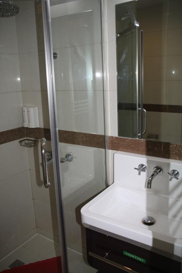 Hotel Hi Inn Shanghai Dahua 3 Road 3*