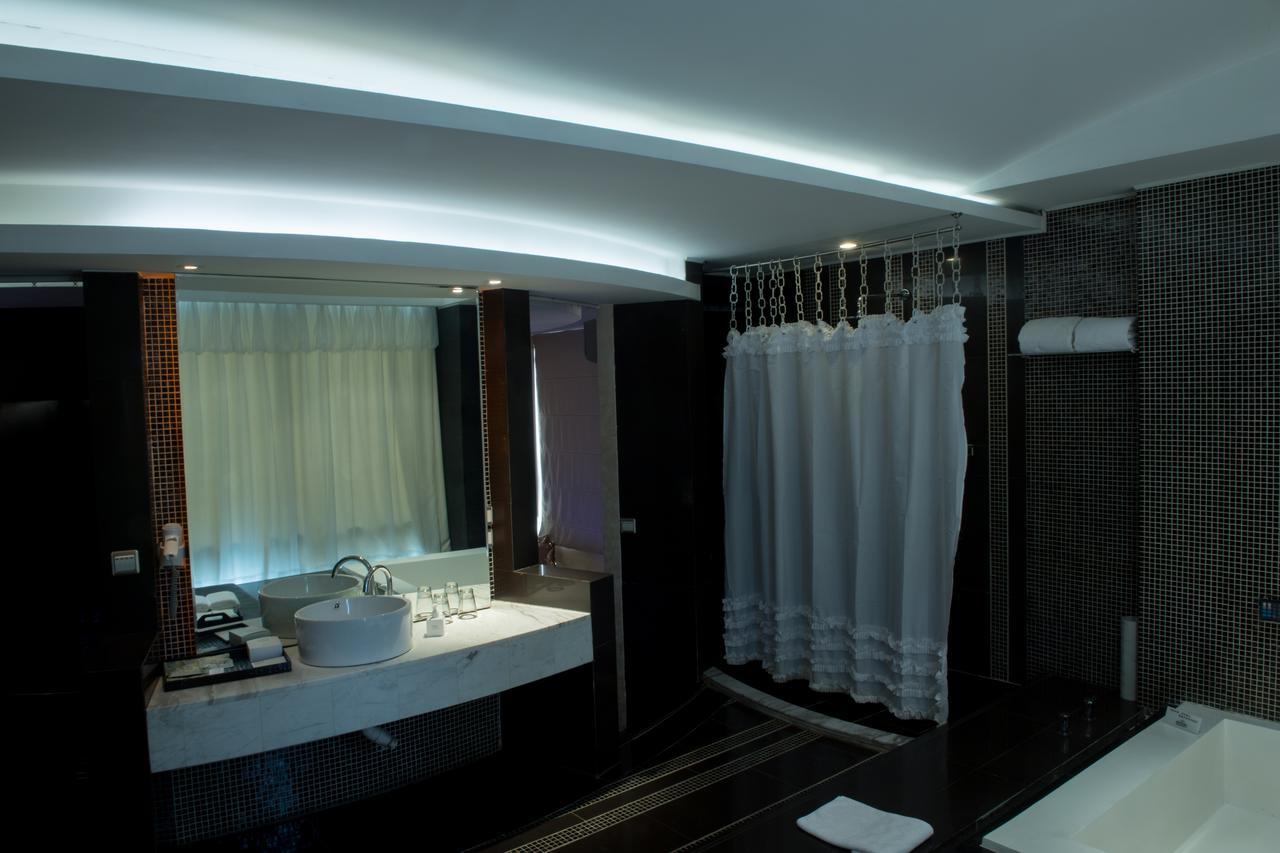 We Wuzhong Branch 3* Shanghai