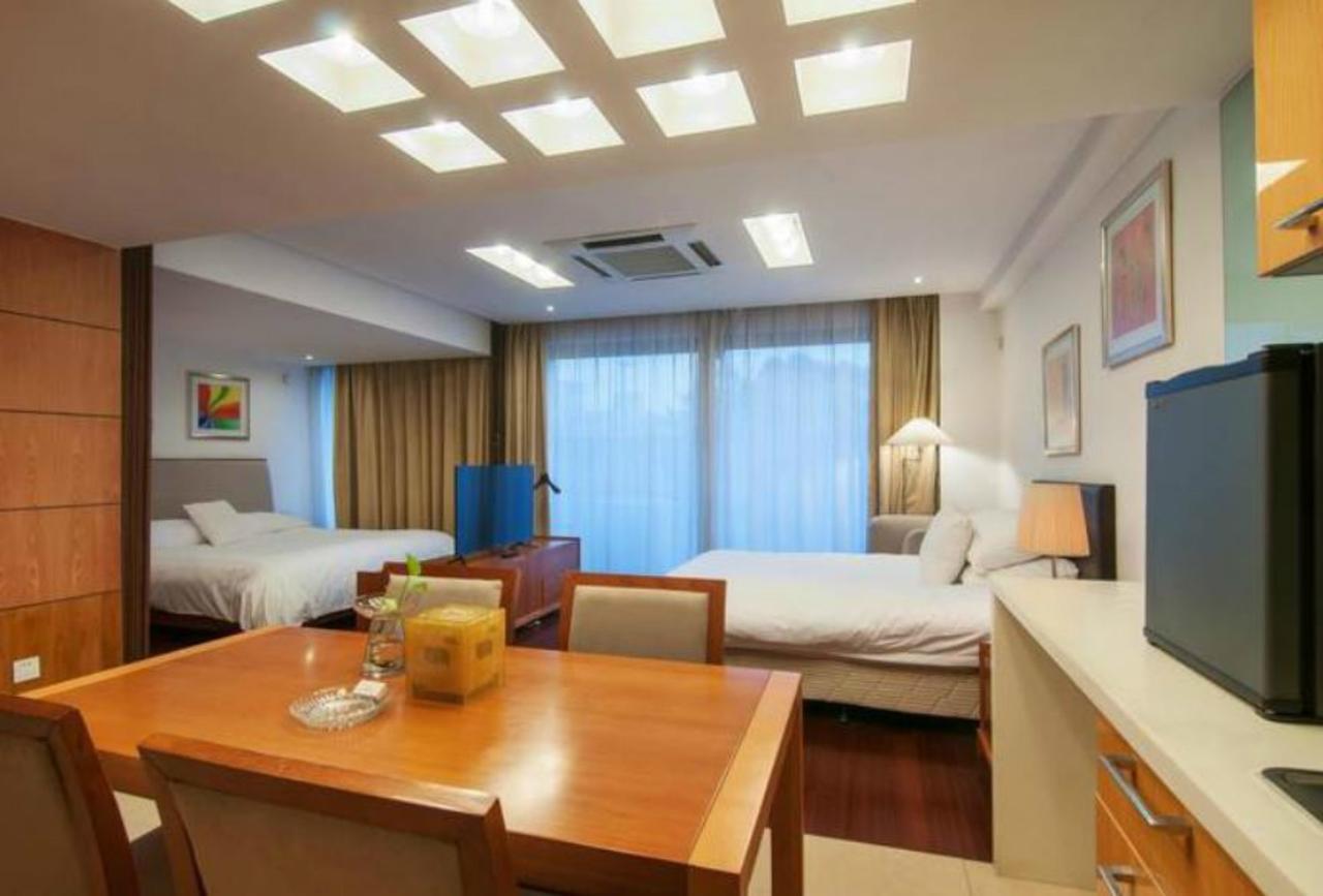 Hotel Gloria Plaza Kangqiao Shanghái