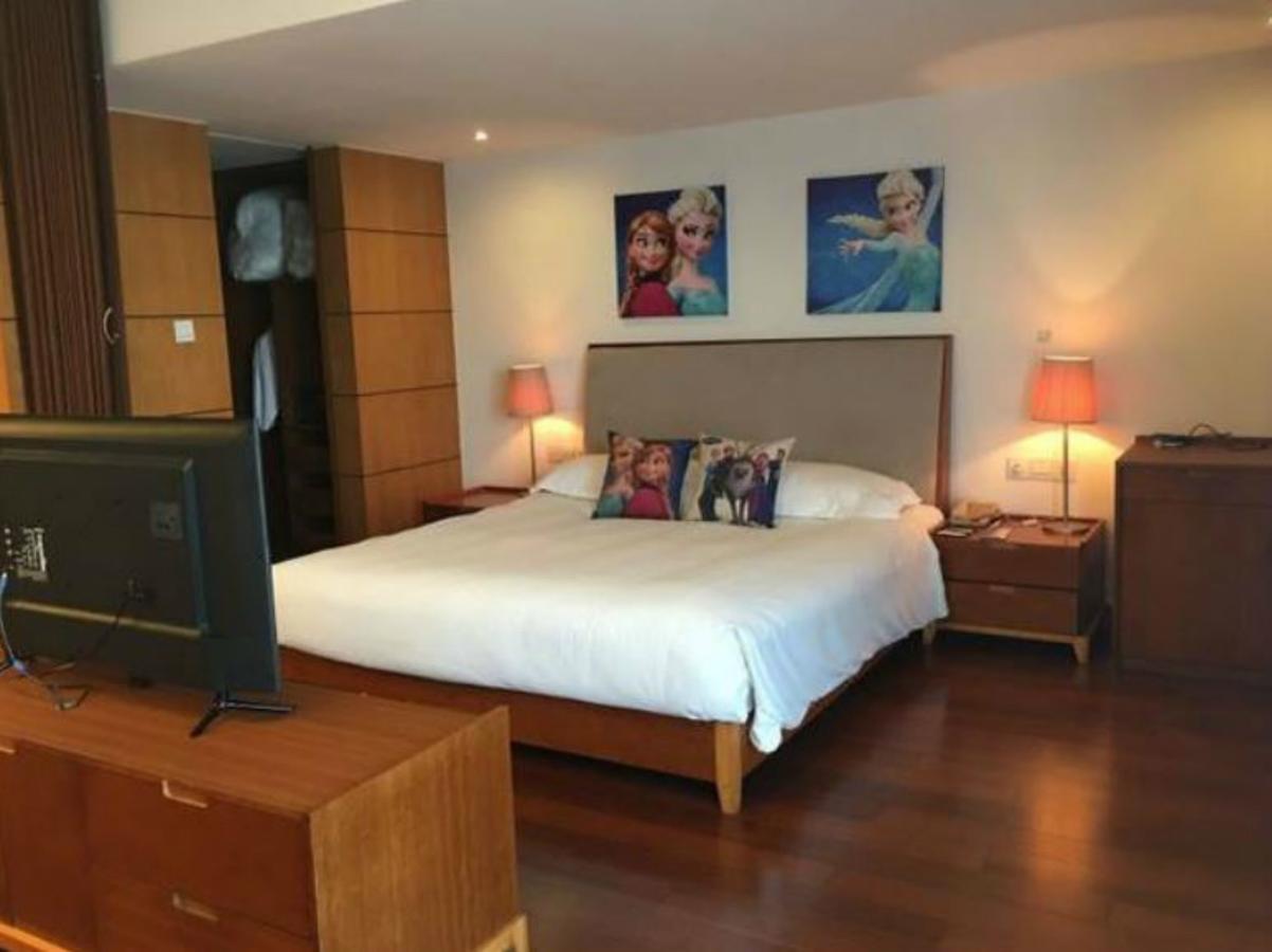 Gloria Plaza Kangqiao