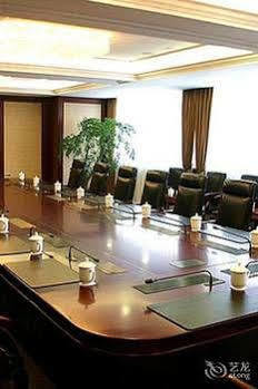 Xinghua Otel