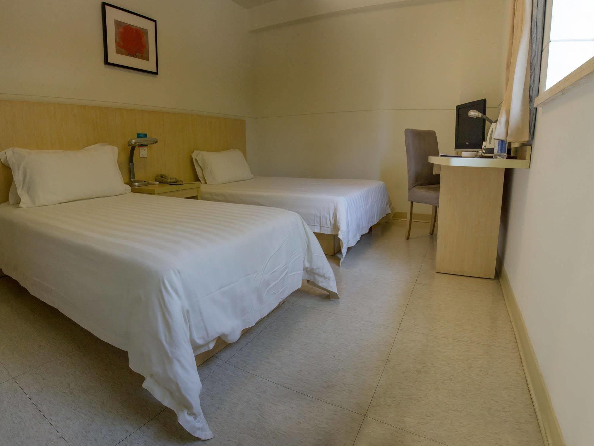 Hotel Jinjiang - Zhongshan Park 3*