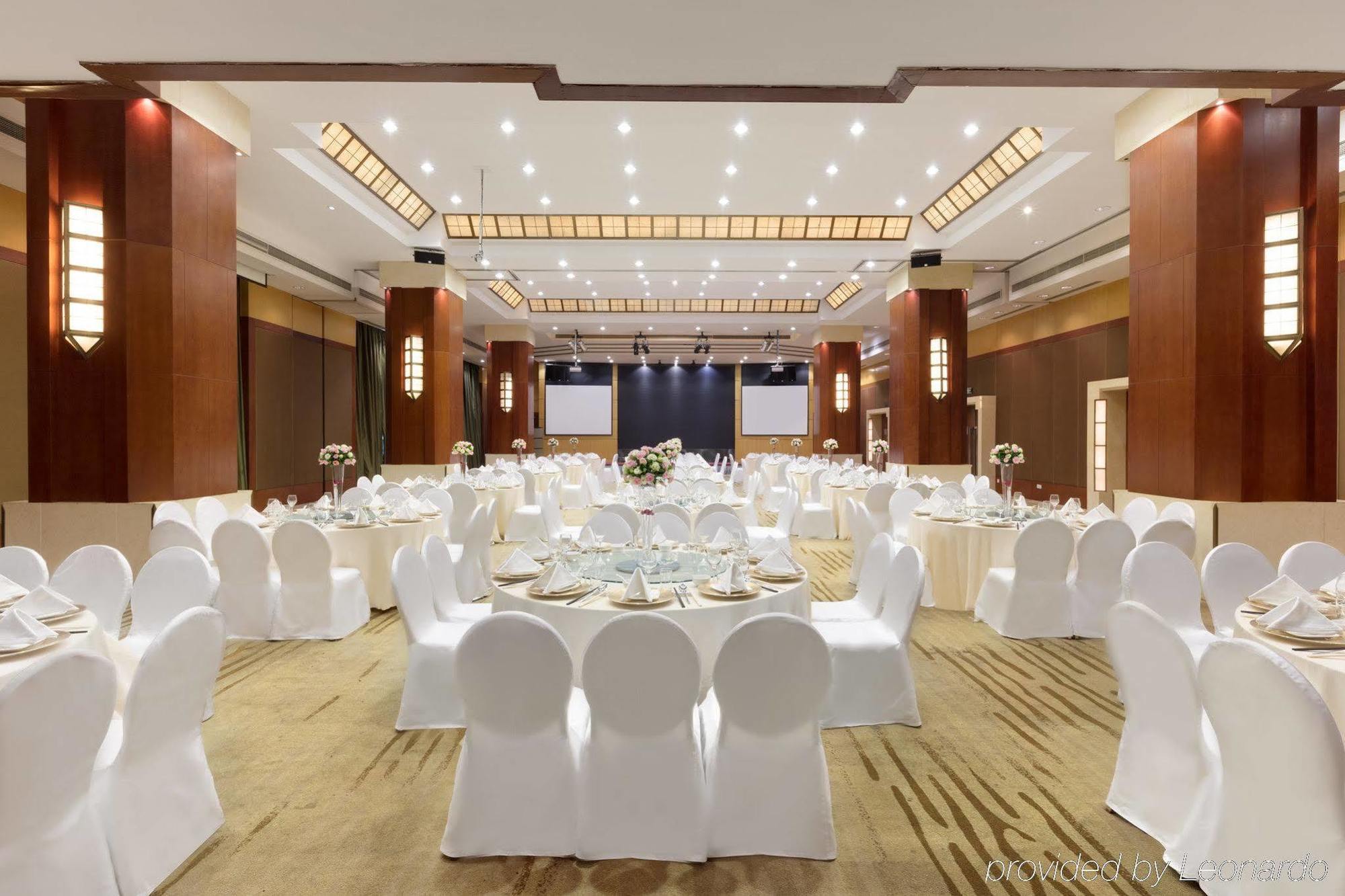 Parkline Century Park Hotel