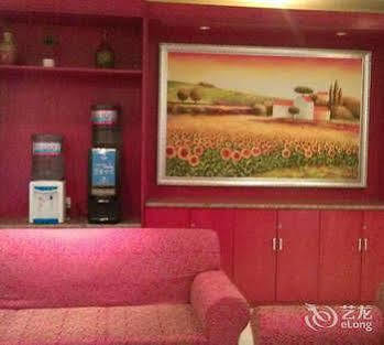 Hanting Express Shanghai Pudong Airport 2* Shanghai