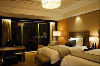 Wyndham Grand Plaza Royale Oriental 5* Shanghai