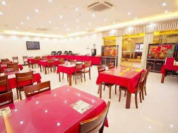 Greentree Inn Shanghai Wild Zoo Dachuan Freeway Express Hotel Hotel 2*