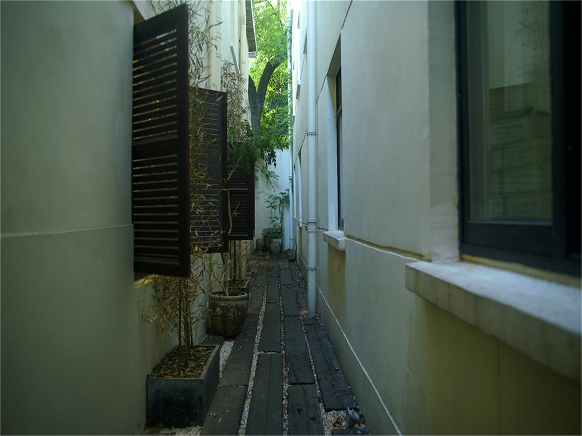 Soho Garden Hotel 4*