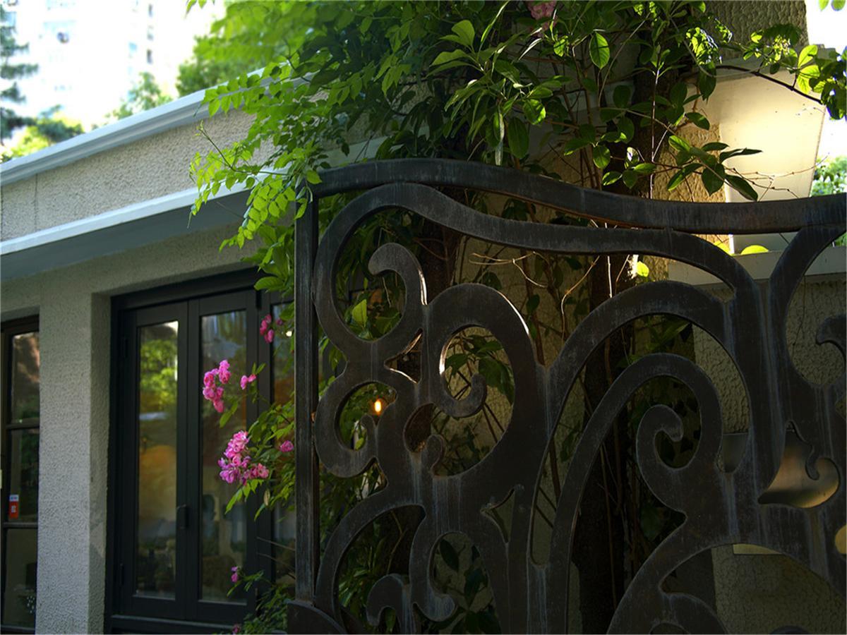 Soho Garden 4*