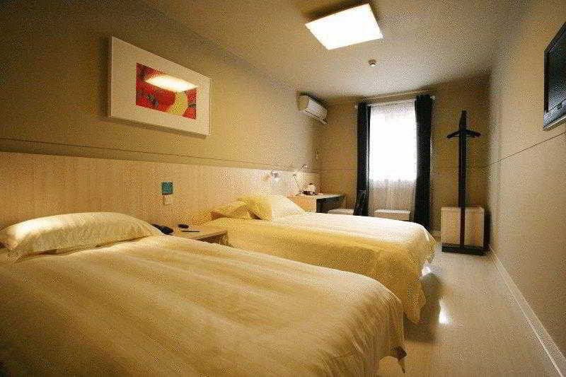 Everbright International 4*