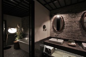 Bamboo Retreat Hotel 3*