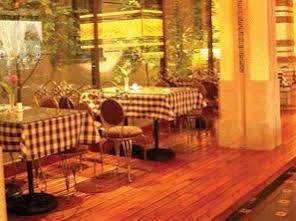 People's Square East Jinling Road 3* Shanghai