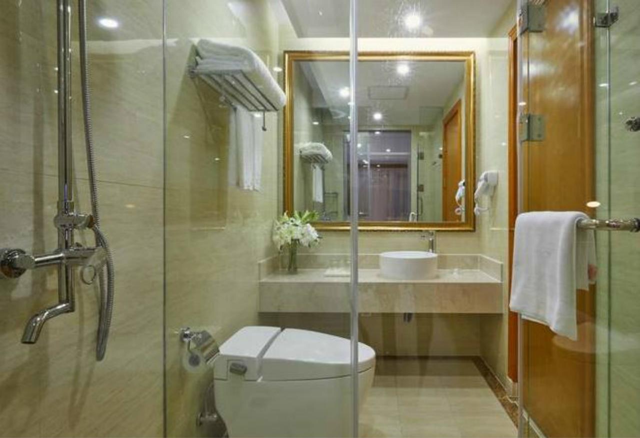 Venus International South Shenjiang Road Hotel