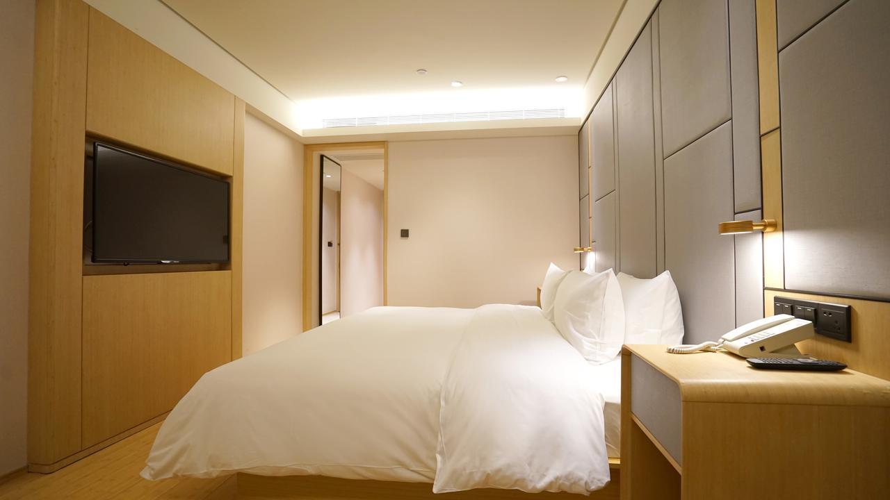Hotel Ji Hongqiao National Convention And Exhibition Center Xujing 4*
