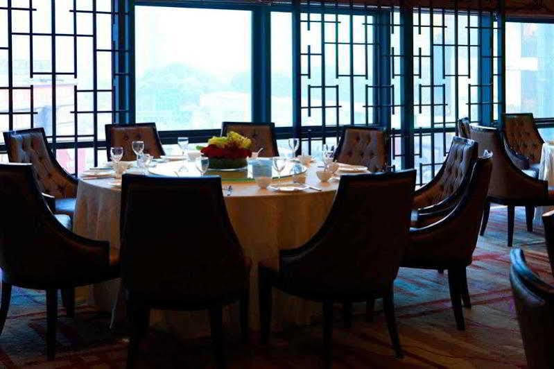 Hotel Grand Mercure Central *
