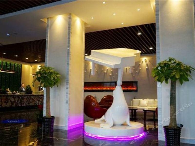 Mertropolo Jinshan 3* Şanghay