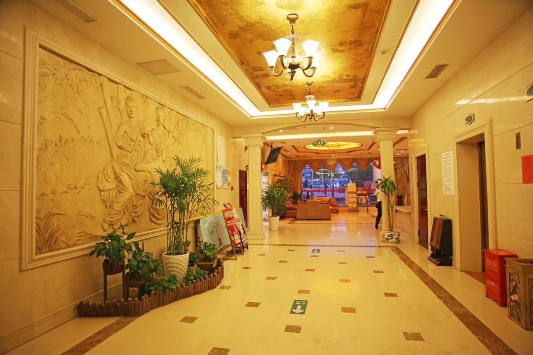Hong Jin International - Pudong Airport Hotel 2*