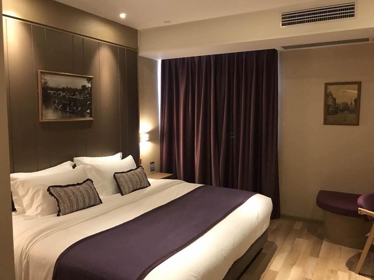 Hotel Shanghai-deco Hotel-free Shuttle Bus To Pudong Airport And Disneyland 4*