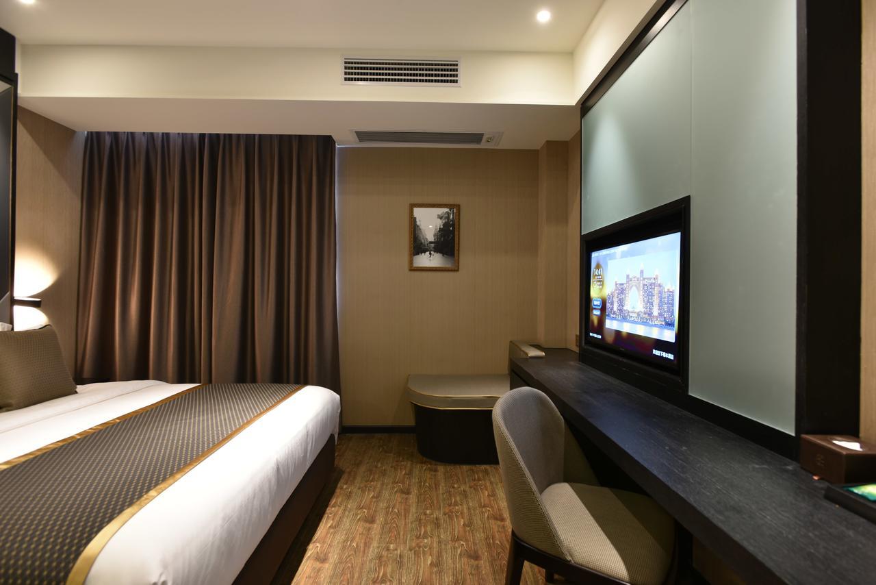 Shanghai-deco Hotel-free Shuttle Bus To Pudong Airport And Disneyland