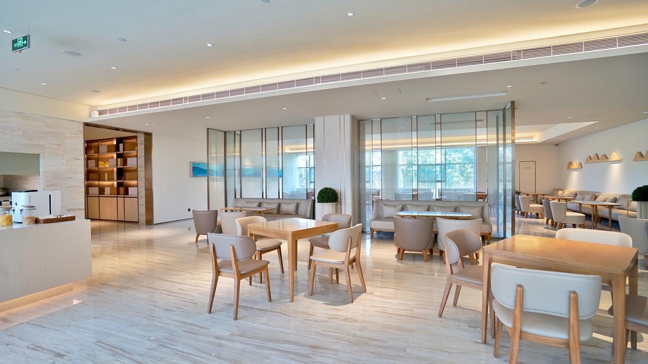 Ji Baoshan Youyi Road Hotel 3*
