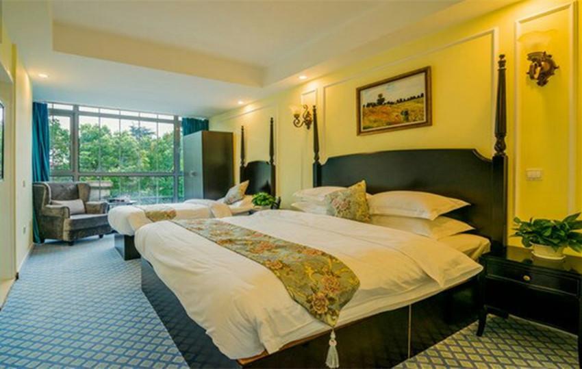 The Roco Bed & Breakfast *