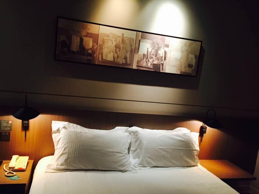 Hotel Jinjiang Select International Tourist Chuansha Subway Station 3*