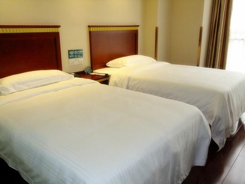 Greentree Baoshan 128 Memorial Road Tonghe Road Shell 3* Shanghai