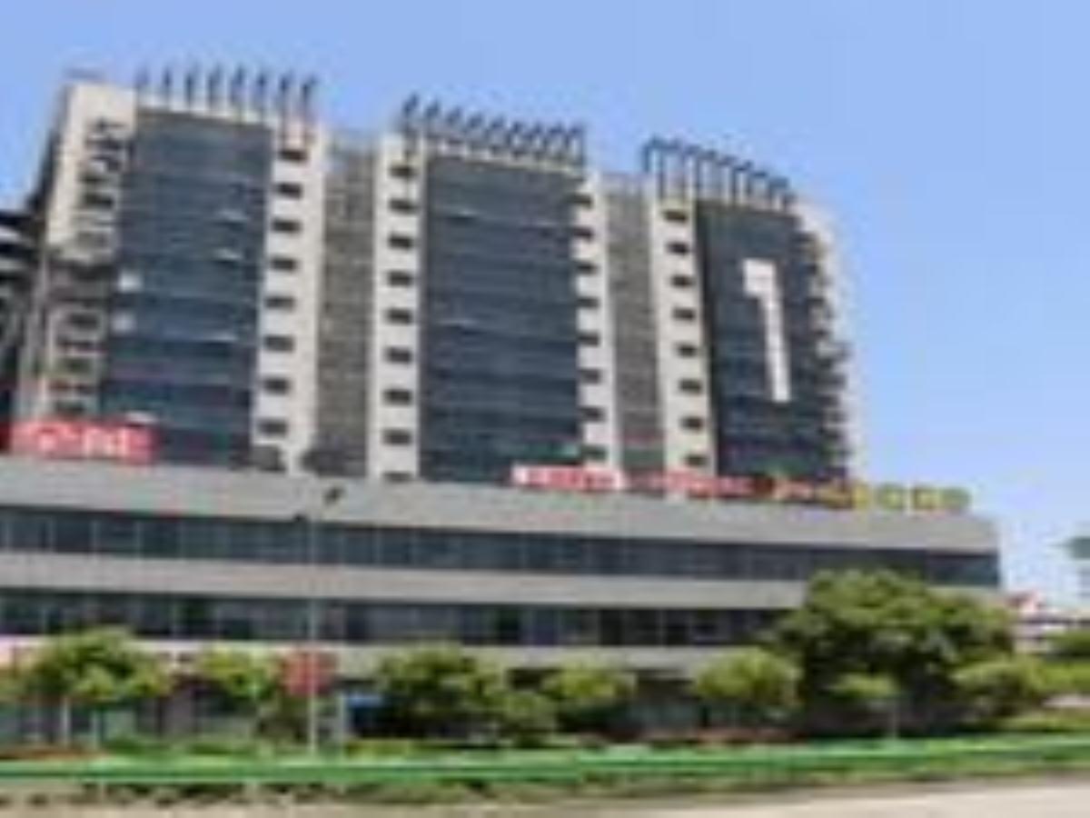 Hotel Longdong Avenue 2*