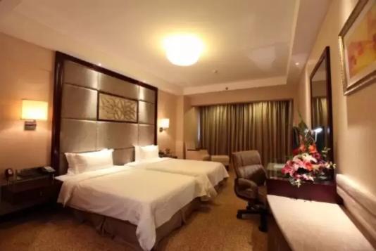 Hotel Atour S Sun Moon Light Dapu Bridge,