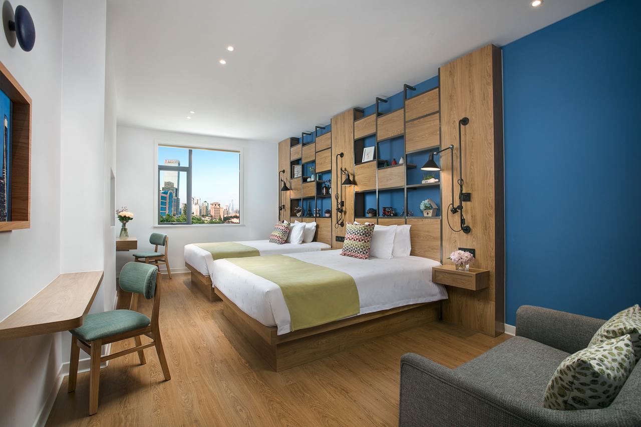 Hotel Campanile Jing An 3*