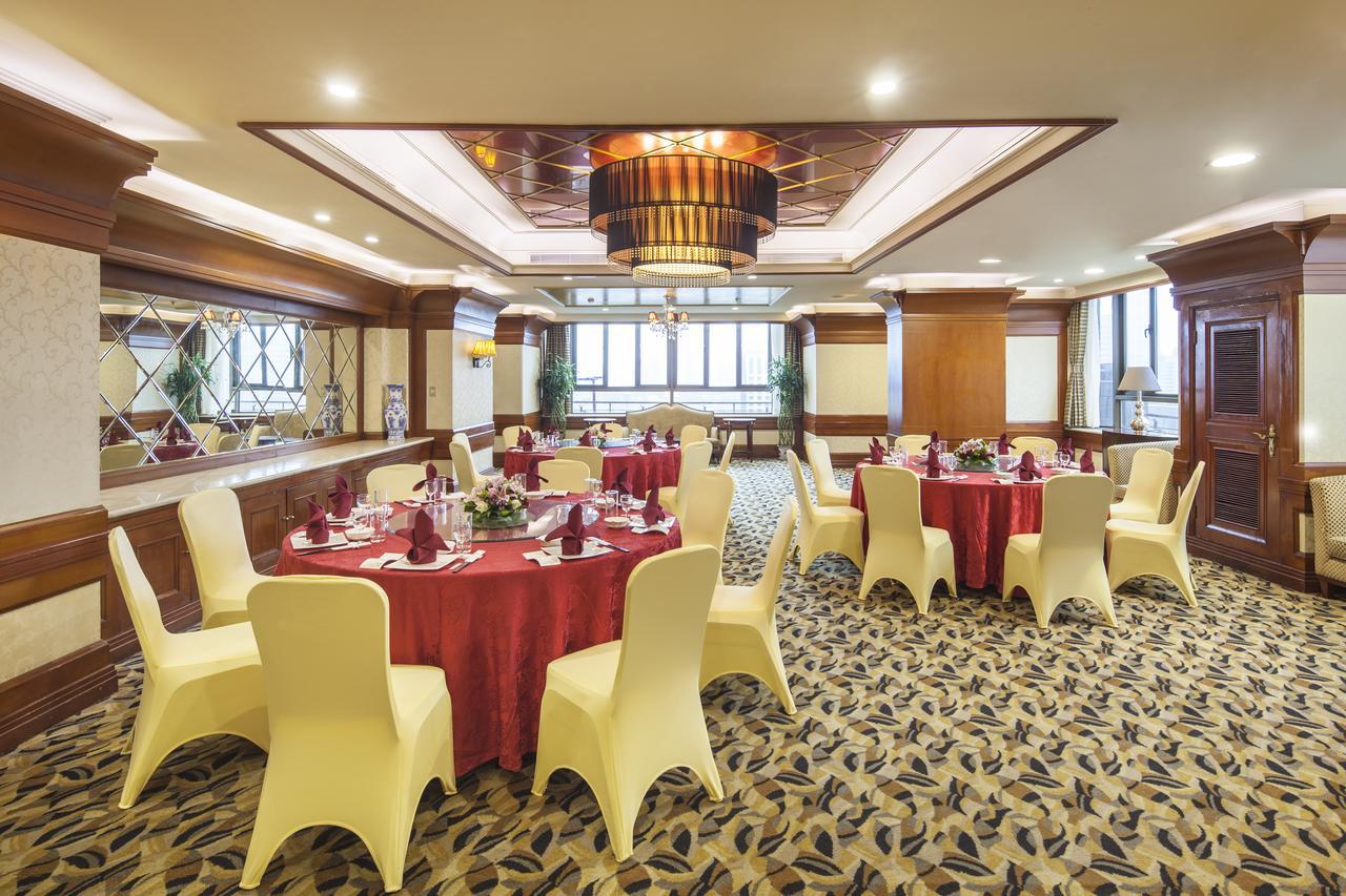 Jin Jiang Park 4* Şanghay