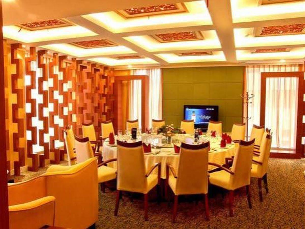 Hotel New Beacon International 4*