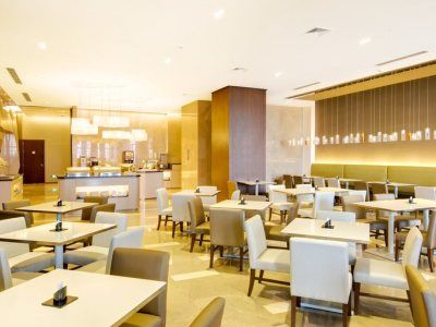 Hotel Express Jinsha By Ihg 4*