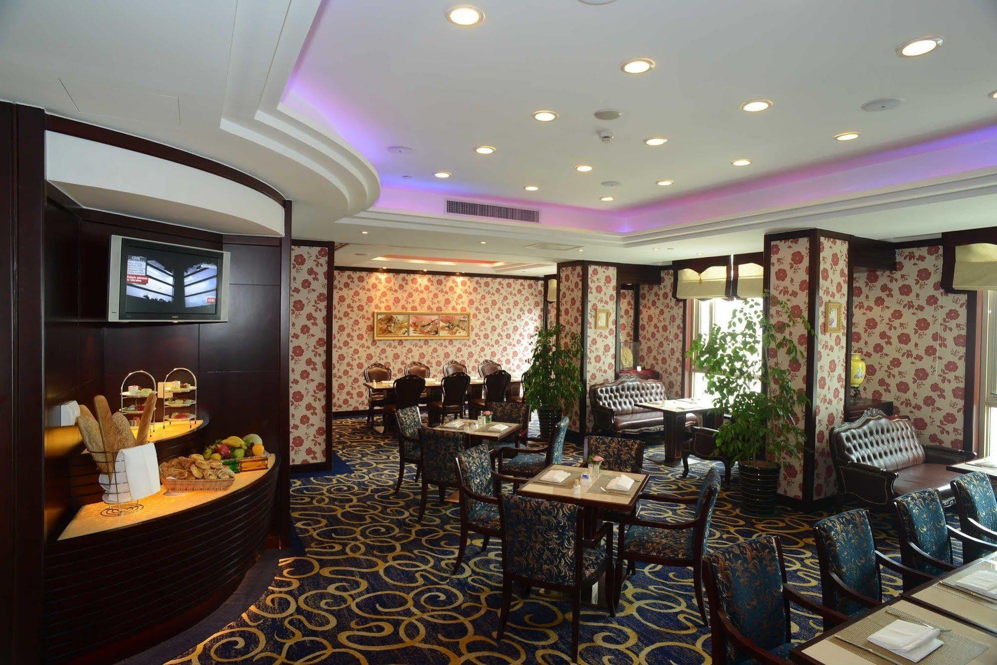 Pod The Bund Guangdong Road Hotel 4*