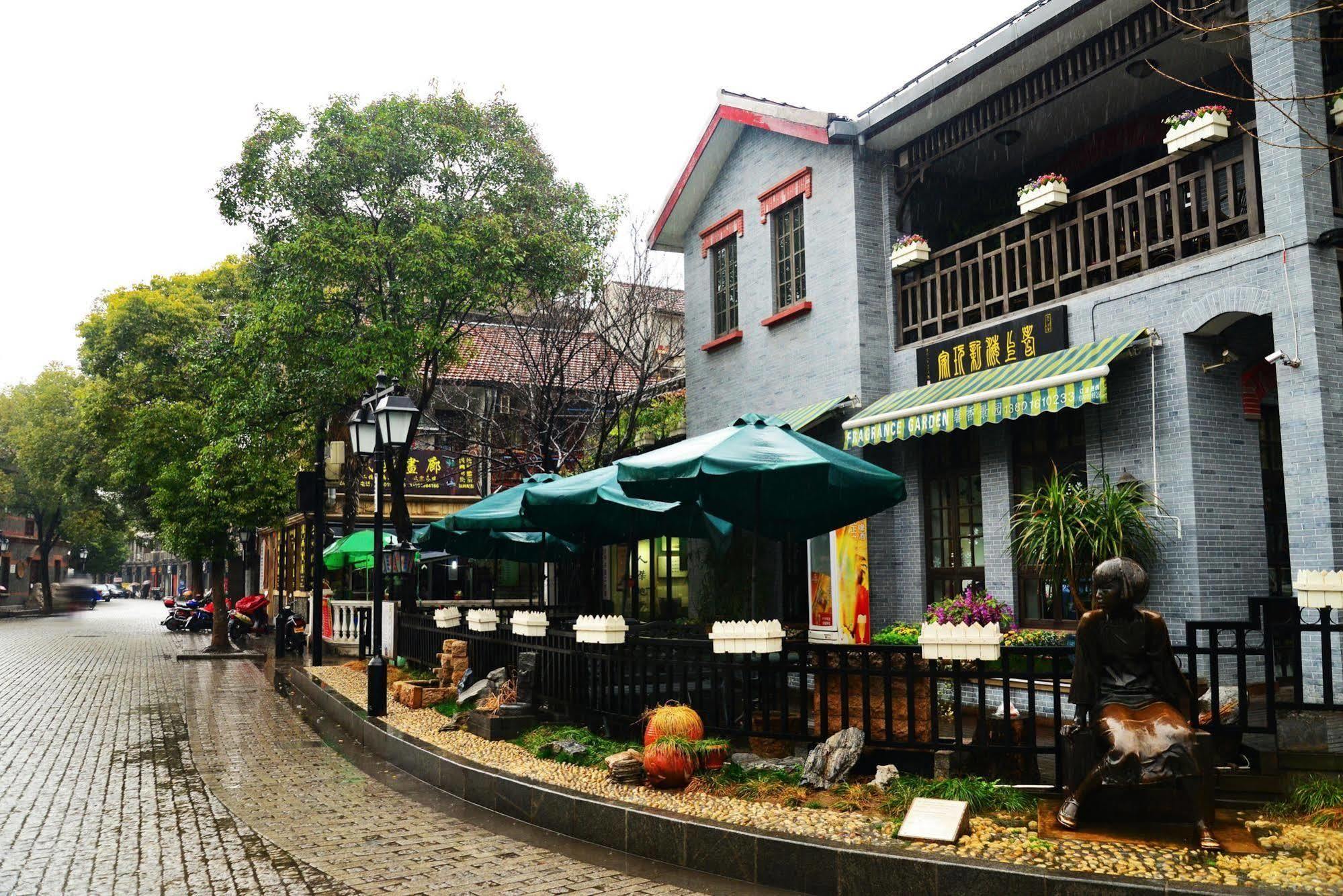 Hotel Kingtown Hongkou