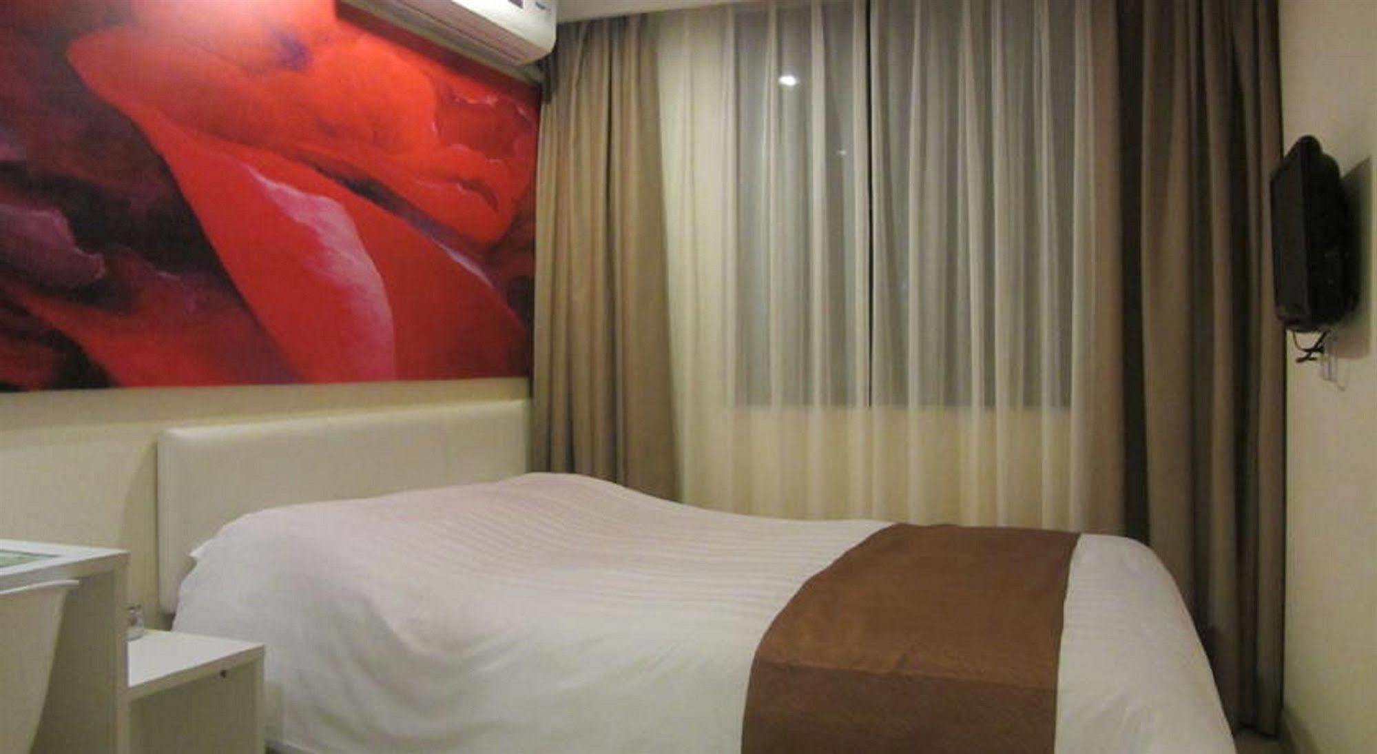 Genting Star Hotel 3*