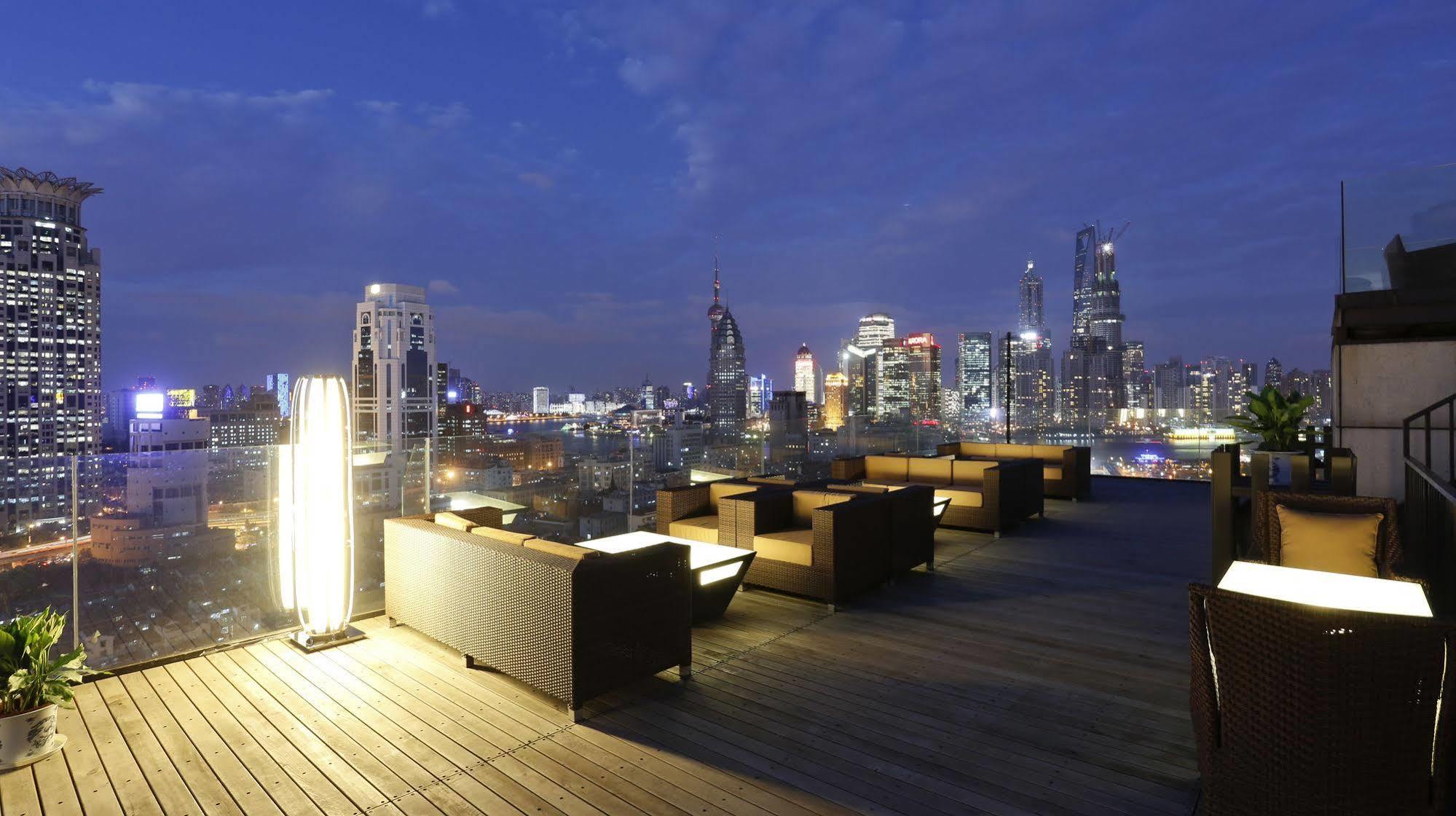Hotel Renaissance Yu Garden On The Bund 5*