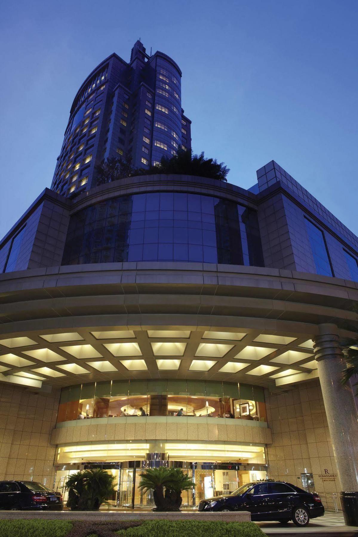 Hotel Renaissance Pudong 5*